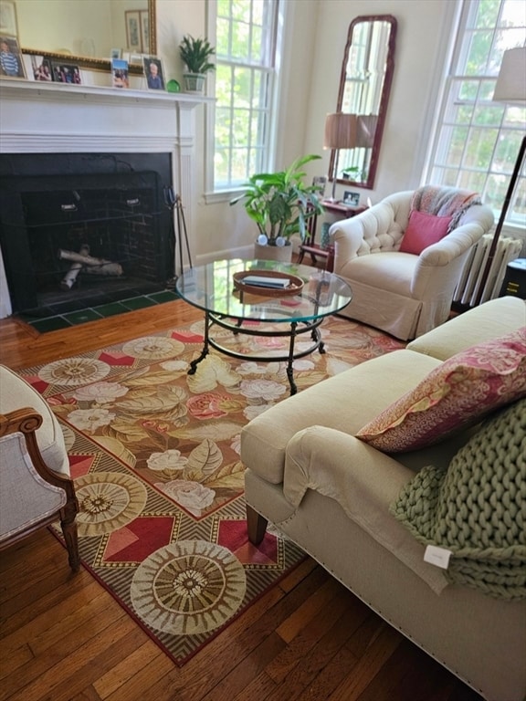 Building Photo - 6 Dunstable Rd