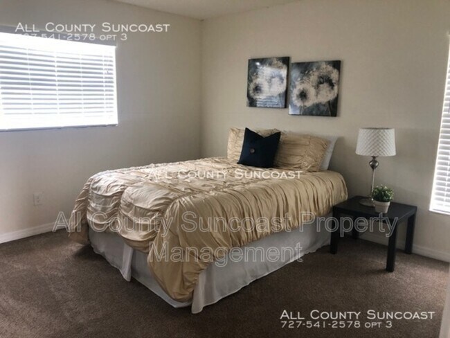 Building Photo - 7450 35th St N