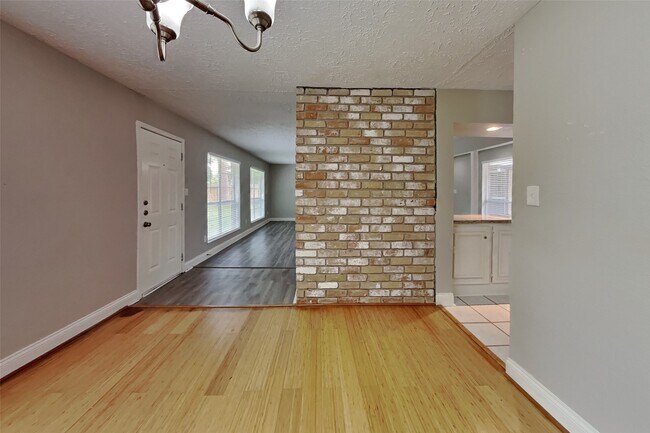 Building Photo - 12706 Pantano Drive