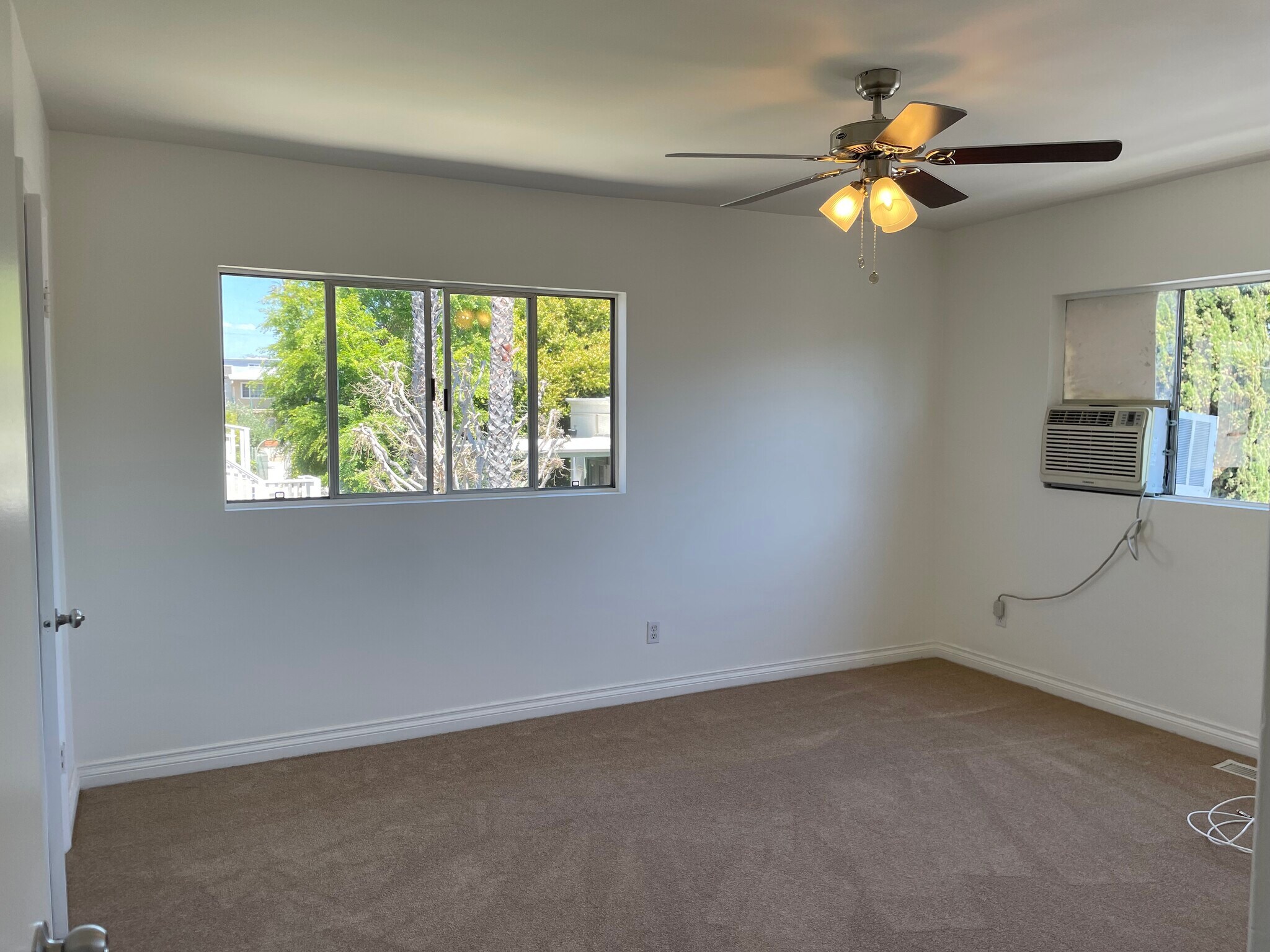 First bedroom - 1436 Harvard St