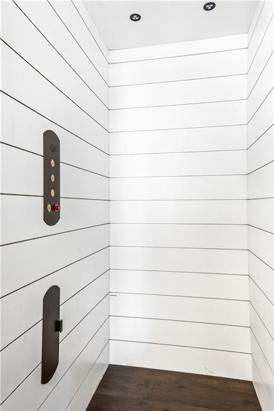 Building Photo - 6 Whisper Pl