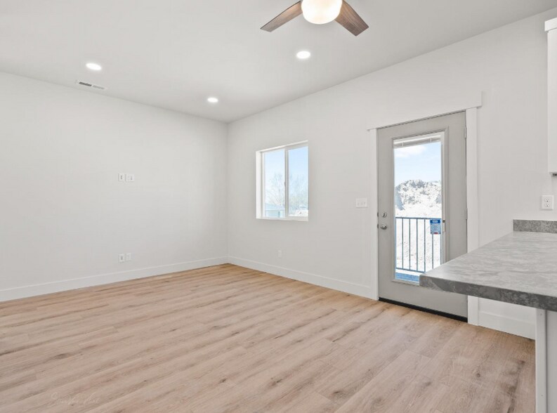 Living Room - 1164 Jasper Loop