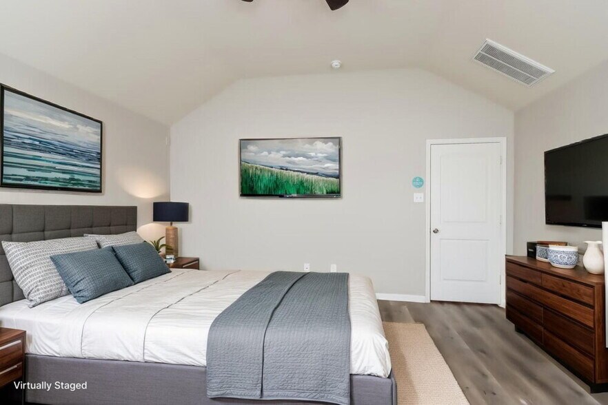 Building Photo - 1110 Shadow Glenn Dr