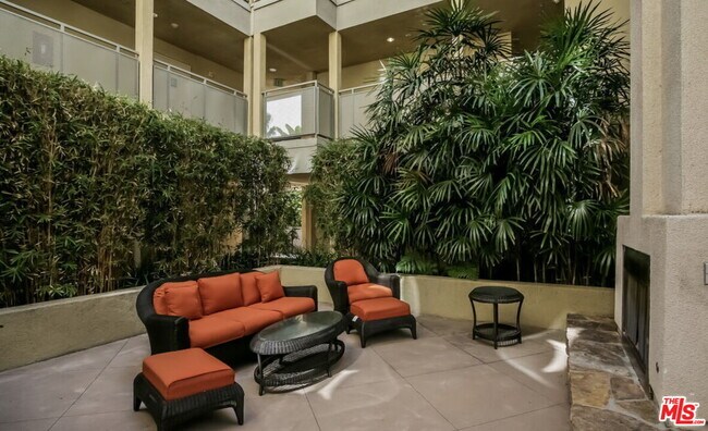 Building Photo - 13200 Pacific Promenade
