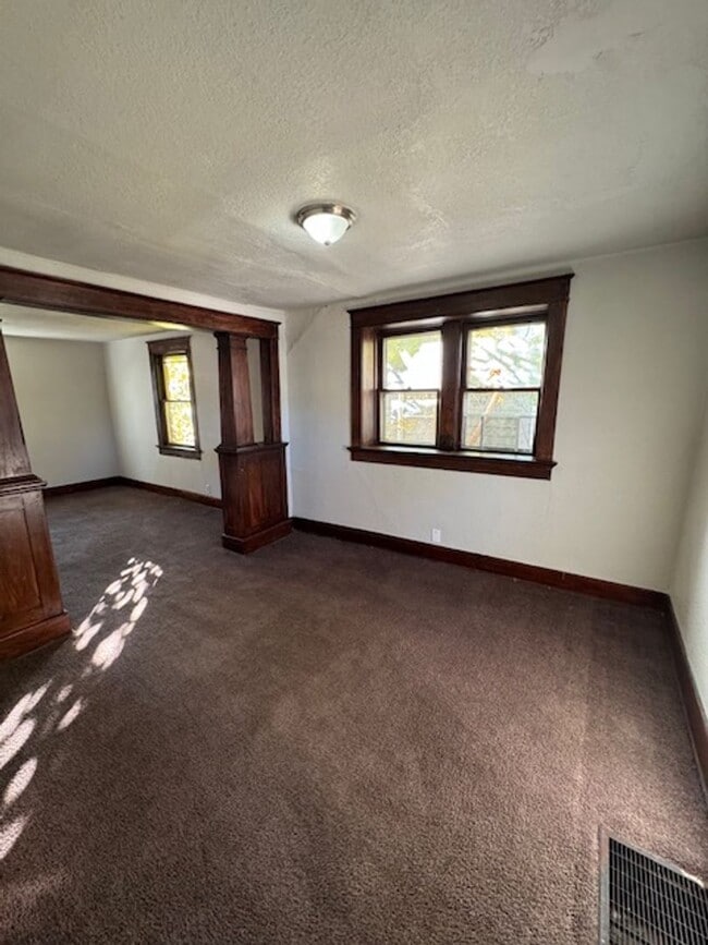 Building Photo - 4316 Warsaw St