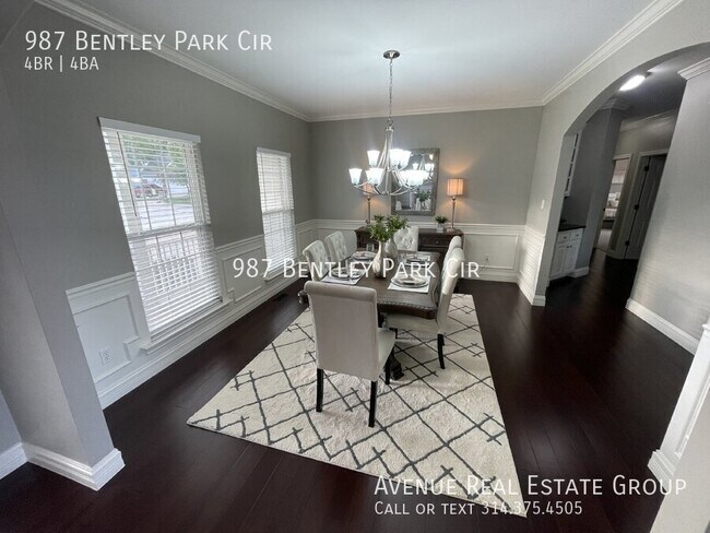 Building Photo - 987 Bentley Park Cir