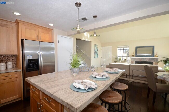 Building Photo - 3114 Heather Ridge Dr