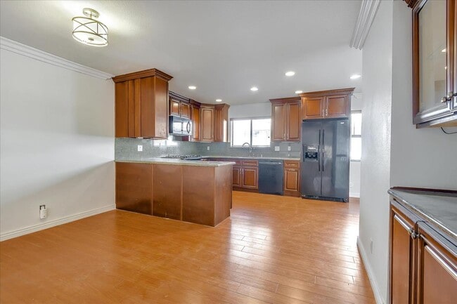 Building Photo - 20224 Sherman Way