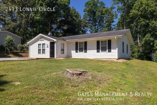 Building Photo - 2413 Lonnie Cir S