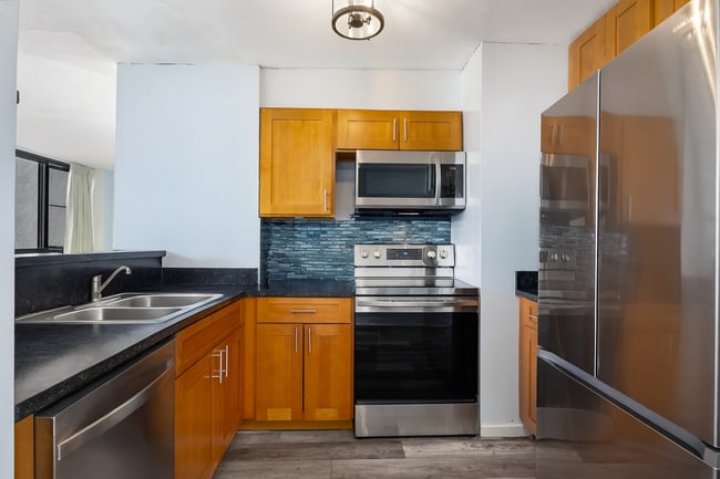 Building Photo - 322 Aoloa St