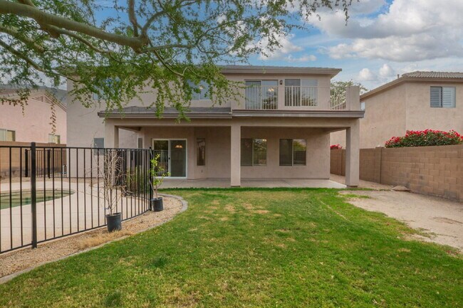 Building Photo - 4618 E Brilliant Sky Dr