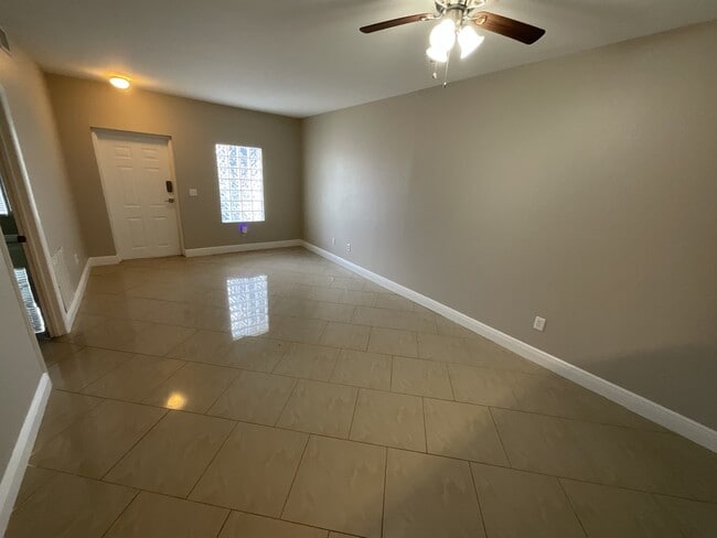 Building Photo - 8555 Bernwood Cove Loop