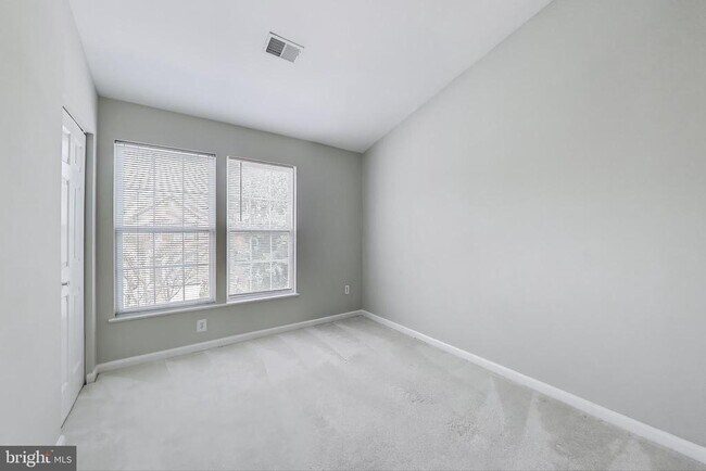 Building Photo - 13504 Hayworth Dr