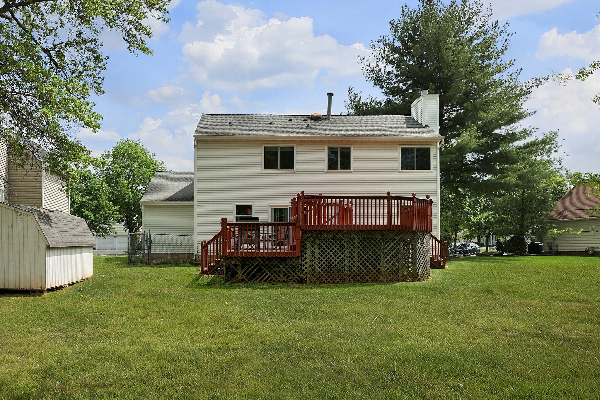 Building Photo - 160 Buttonwood Dr