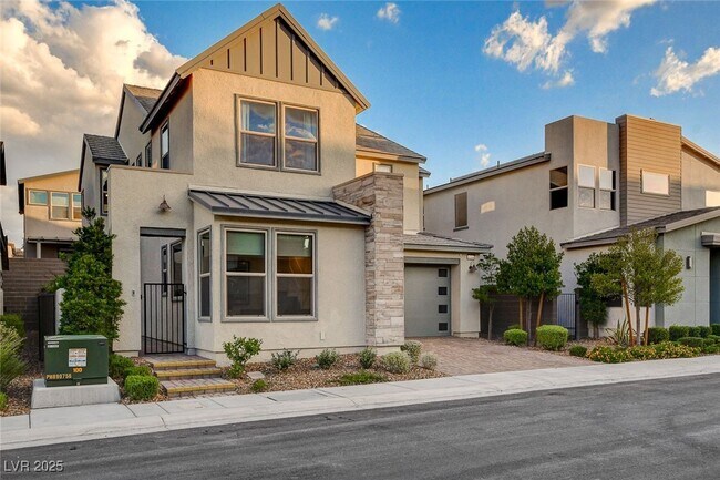 Building Photo - 3209 Vittoria Ave