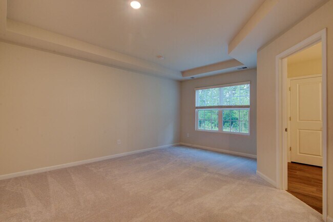 Building Photo - 14061 Castle Nook Dr