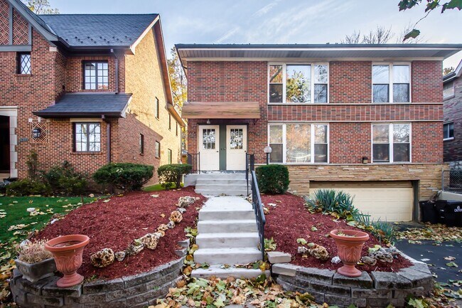 Building Photo - (852) 7434-36 Delmar