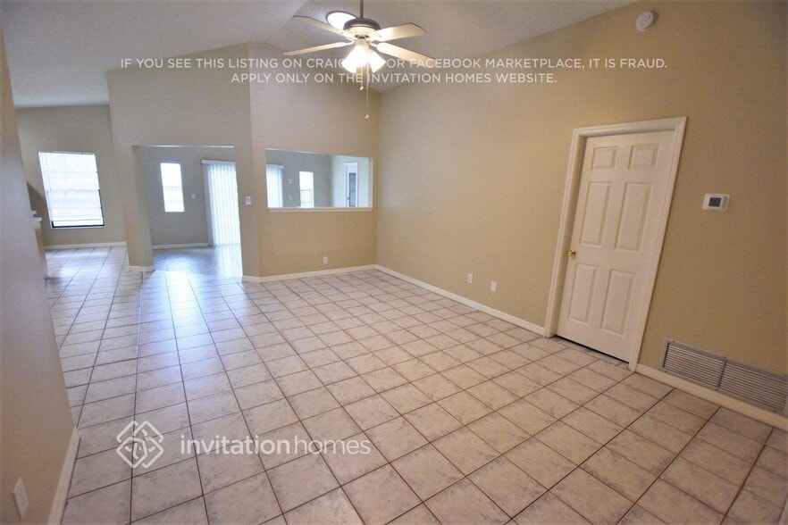 Building Photo - 4220 Cloverleaf Pl