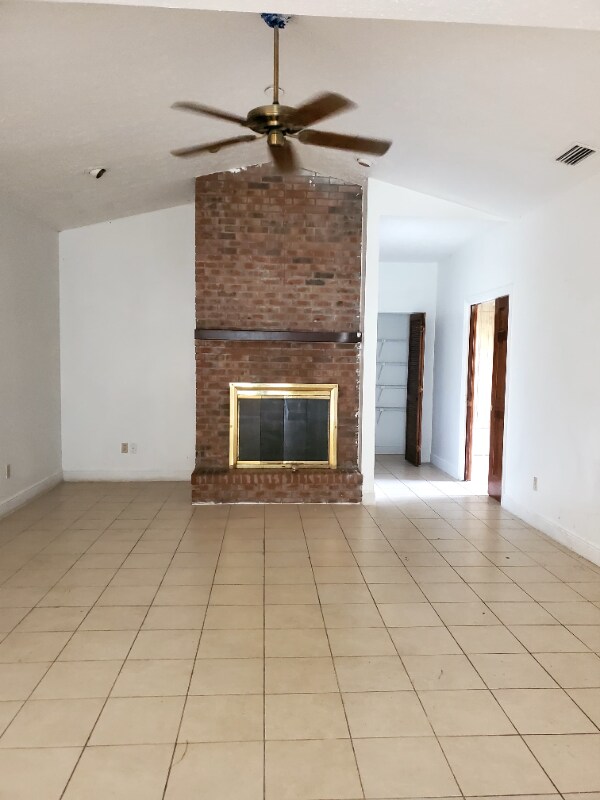 Building Photo - 9512 Joe Ebert Rd