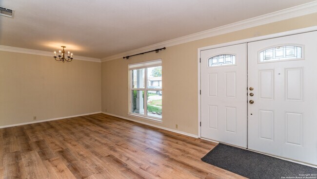 Building Photo - 4146 Longvale Dr