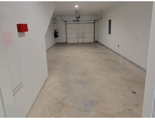 Building Photo - 3807 Threadgill St