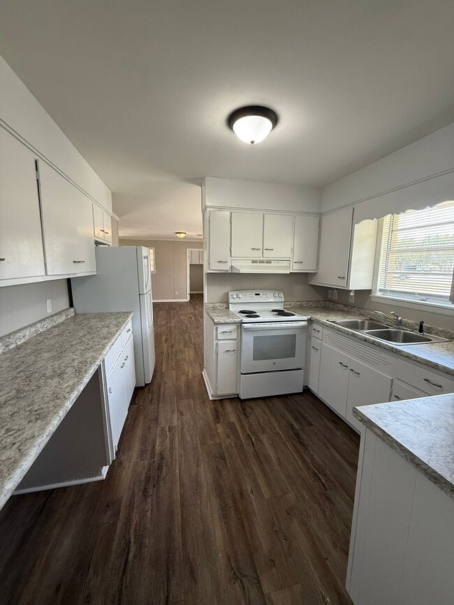 Building Photo - 1507 O'Neal Dr