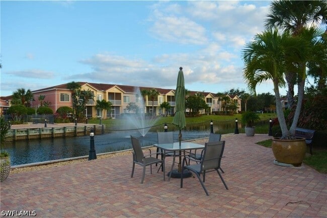 Building Photo - 10101 Villagio Palms Way
