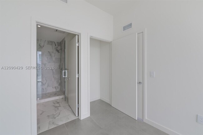 Building Photo - 1400 Biscayne Blvd