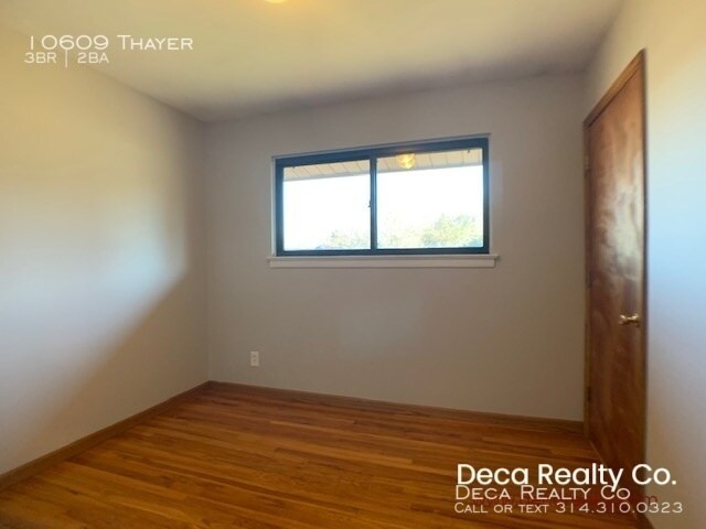 Building Photo - 3 Bedroom House