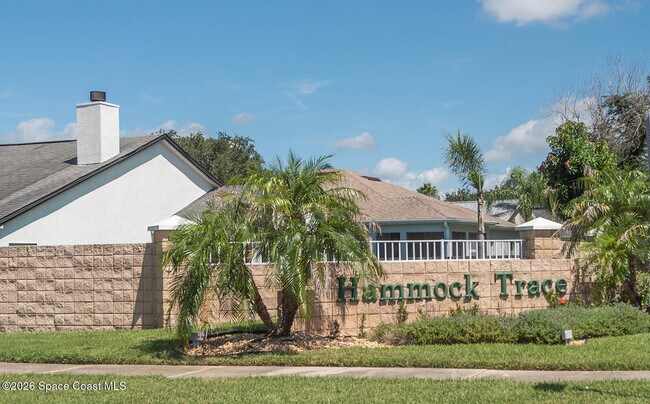 Building Photo - 7033 Hammock Trace Dr