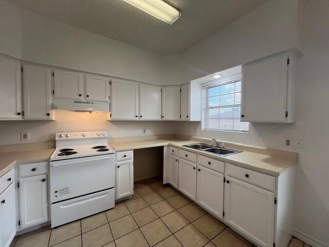 Building Photo - 1419 E Gustavus St