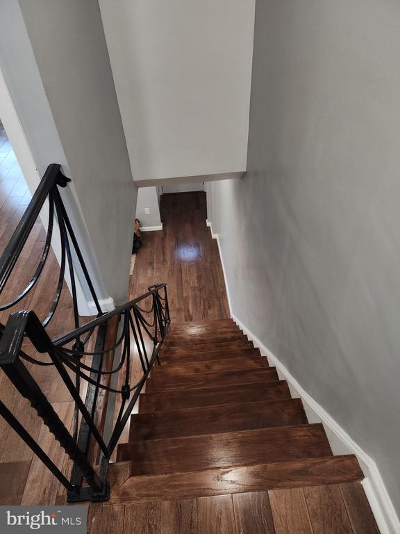 Building Photo - 6613 Eastwood St