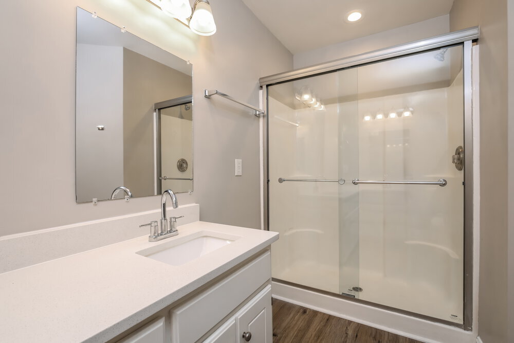 Building Photo - 14 Olde Charles Towne Ct