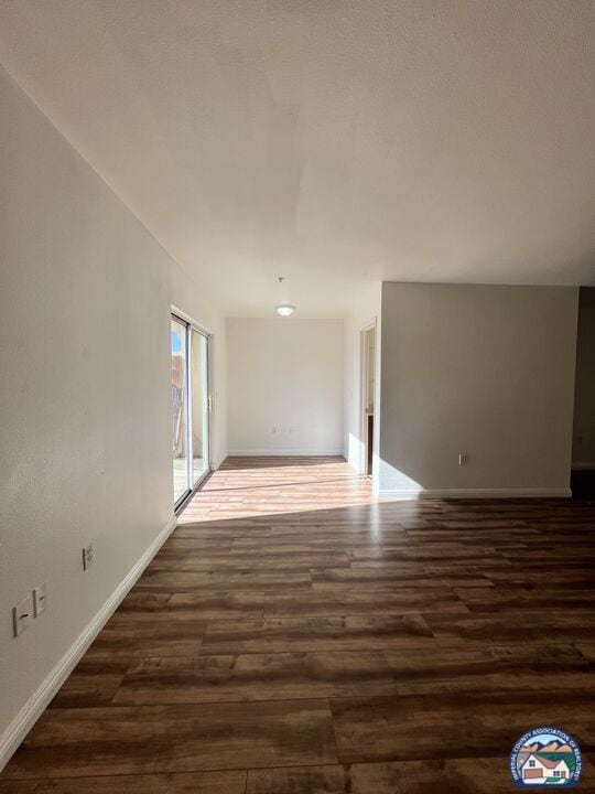 Building Photo - 1160 Rosas St