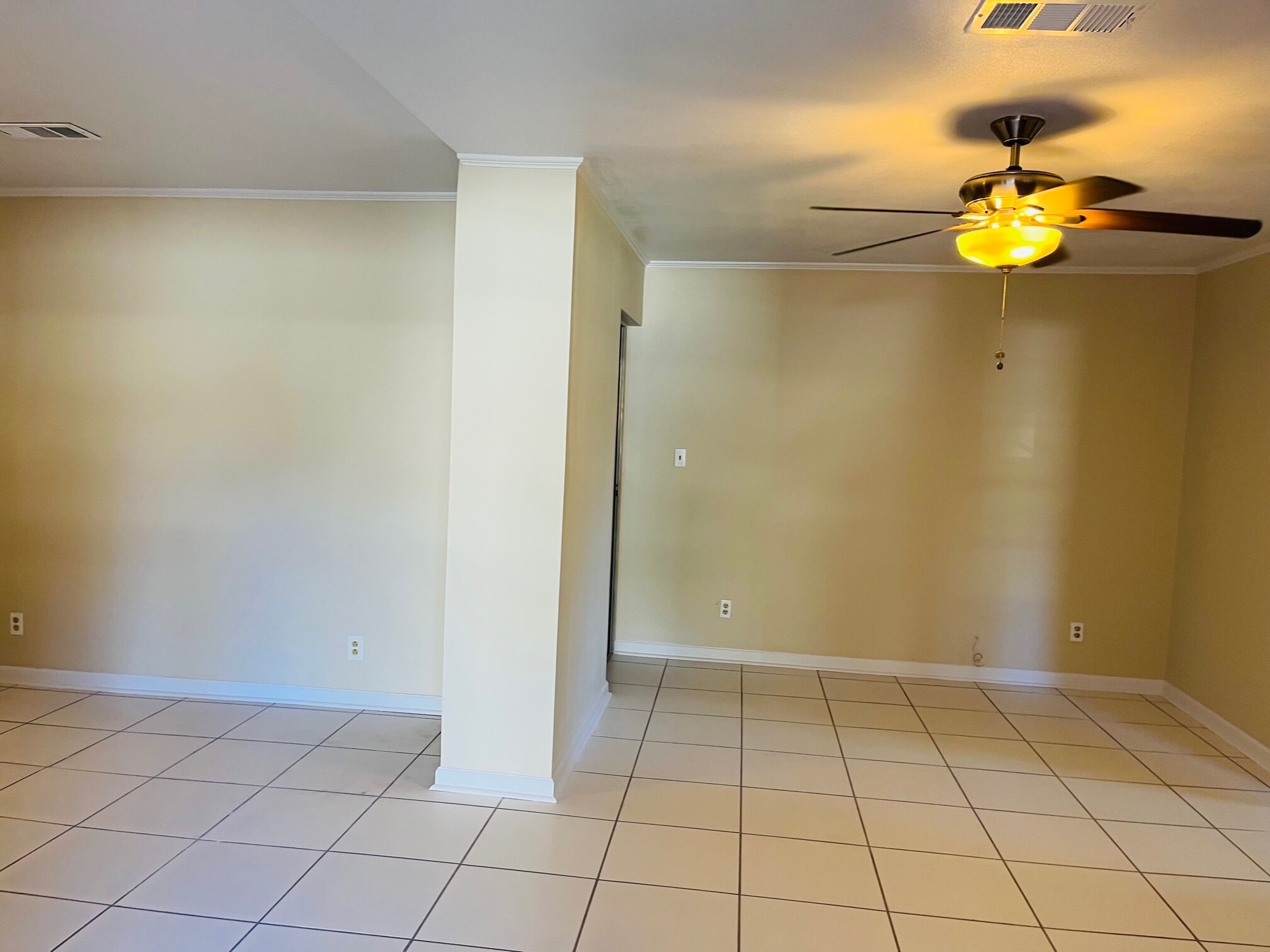 Building Photo - 308 Alexander Dr
