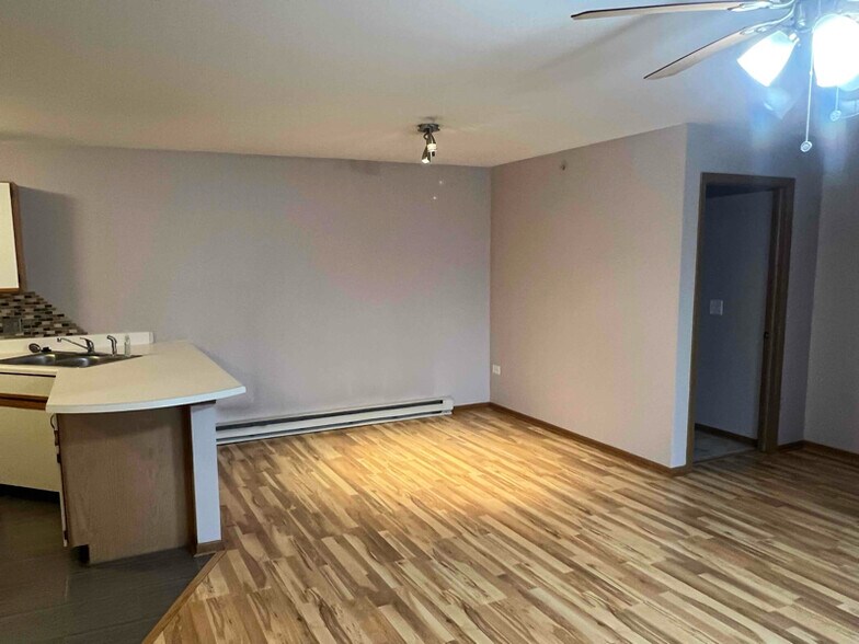 Building Photo - 1584 Crystal Rock Ct