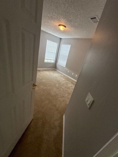 Building Photo - 105 Westmoreland Cir