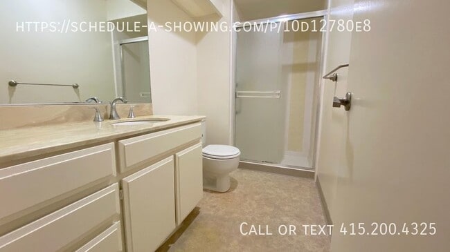 Building Photo - 611 Sage Ct
