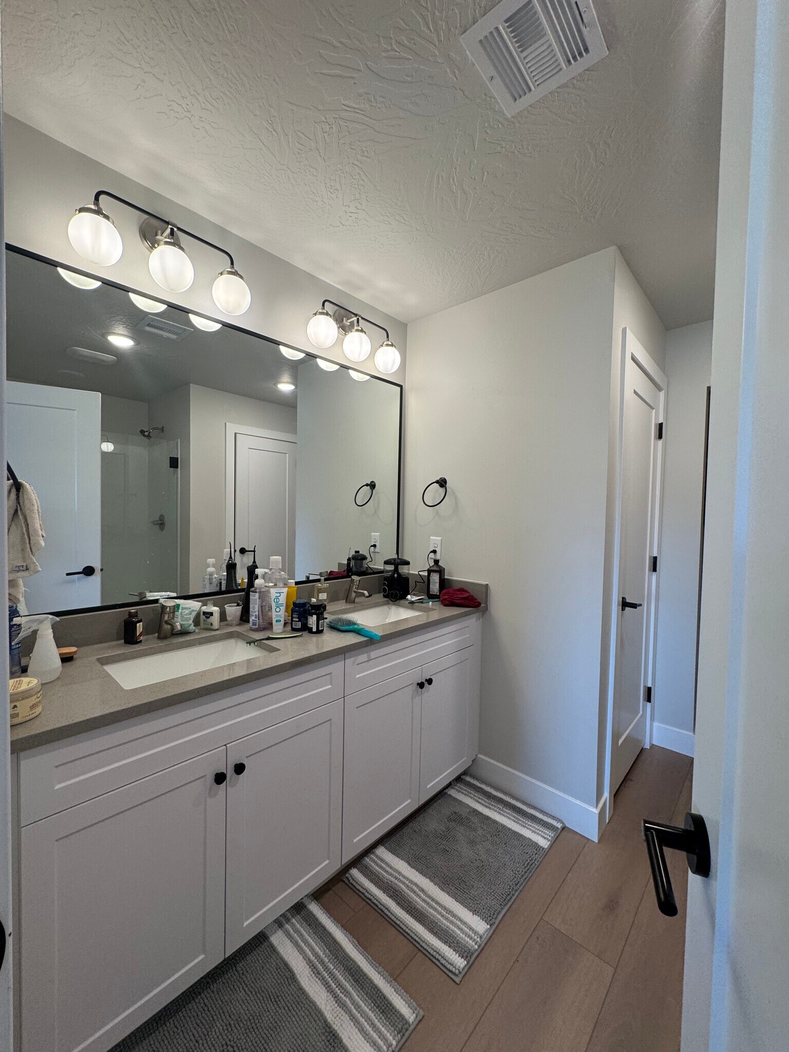Building Photo - 3937 E Razor Dr