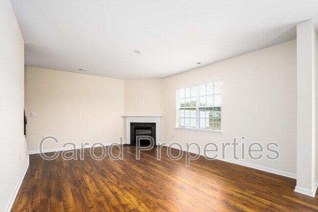 Building Photo - 5015 Concho Rd