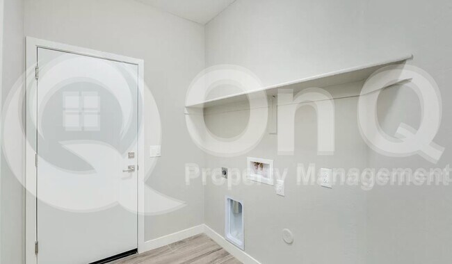 Building Photo - 15280 S Amado Blvd
