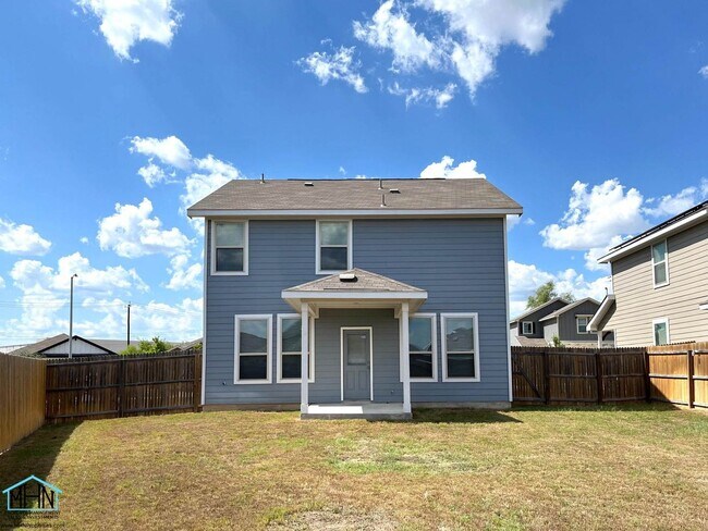 Building Photo - Beautiful San Antonio Rental with Open Lay...