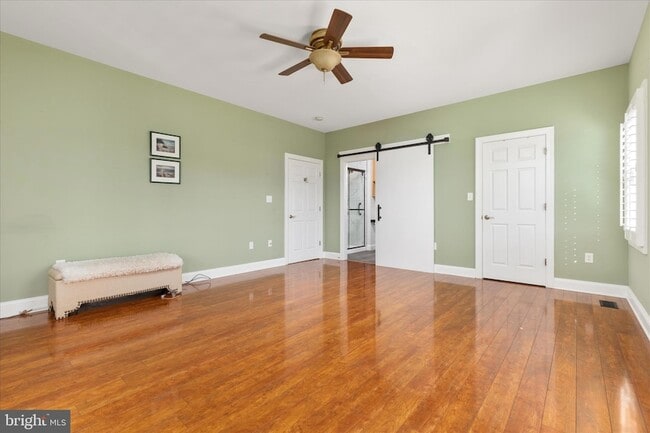 Building Photo - 882 Liberty Furnace Rd