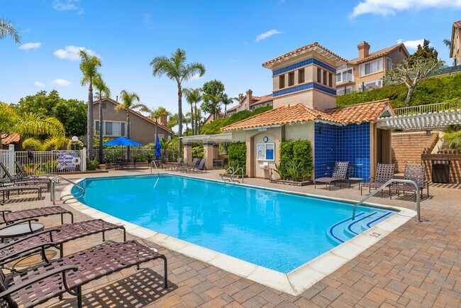 Building Photo - 29441 Port Royal Way