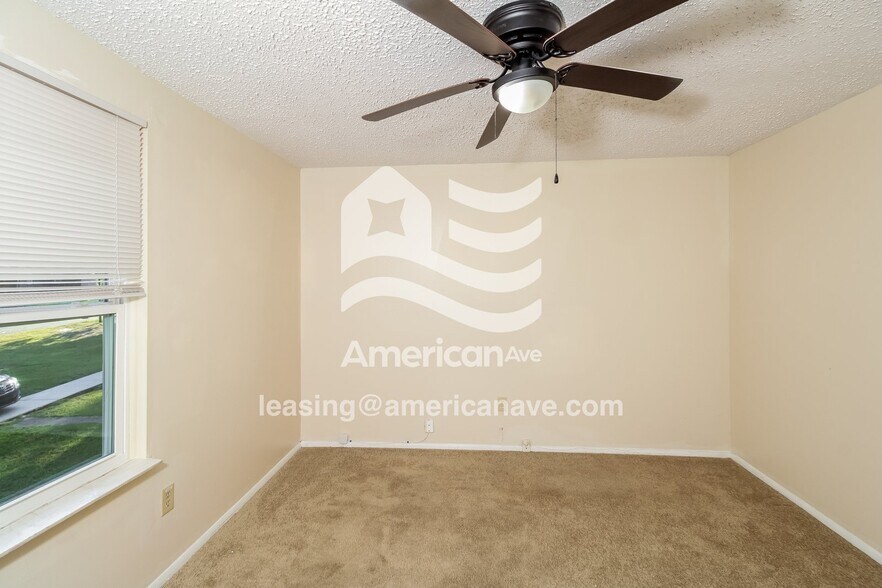 Building Photo - 3004 Windwood Pl