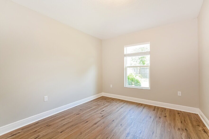 Building Photo - 2308 Bracknell Forest Trail