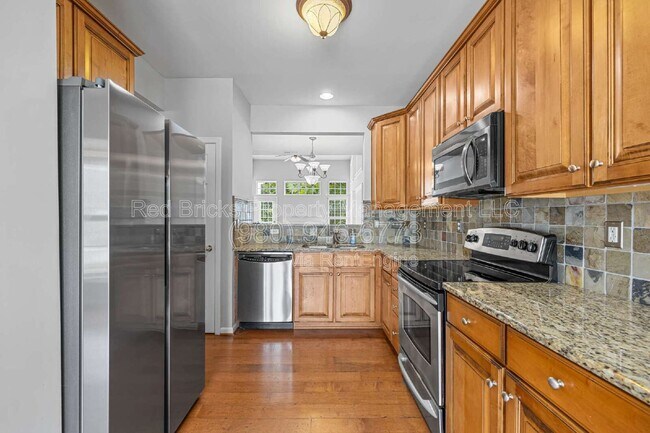Building Photo - 9425 Shumacher Ave NW