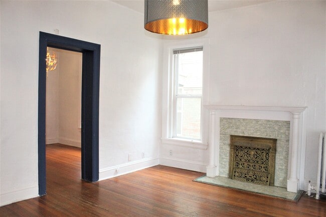 Building Photo - 1311 N Downing St