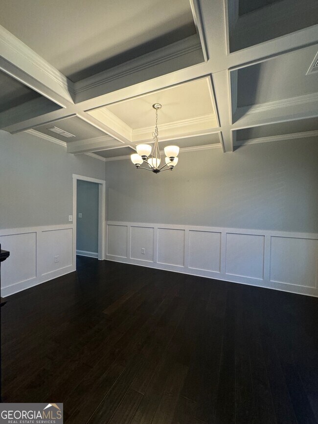 Building Photo - 829 Hawkins Creek Dr