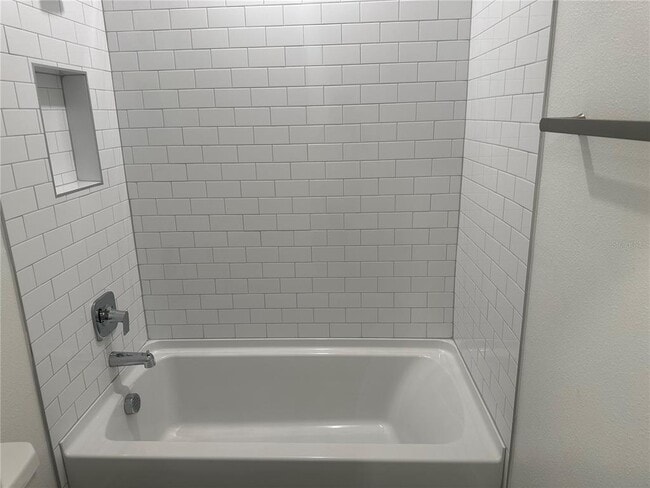 Building Photo - 7129 119th Ct E